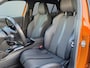 Peugeot e-2008 EV GT 50 kWh Navigatie | SOH 93% | Parkeercamera | Parkeersensoren | Climate control |
