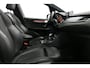 BMW 2-Serie Active Tourer 218i M Sport / Orig. Nederlands / Panoramadak / Elektr. verstelbare voorstoelen (links met memory) / Trekhaak (afneembaar) / Harman Kardon Sound System / Stoelverwarming / Lederen bekleding / HUD / Cruise Control / Navigatie / Elektr. achterklep bediening / Dynamic Damper Control