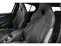 BMW 1-Serie M135i xDrive High Executive Edition / Orig. Nederlands / Panoramadak / Stoelverwarming / Apple Carplay - Android Auto / Ambienteverlichting / HUD / Achteruitrijcamera / Cruise Control / 19'' LMV / Spiegel-pakket / LED koplampen / Lederen bekleding