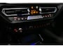 BMW 1-Serie M135i xDrive High Executive Edition / Orig. Nederlands / Panoramadak / Stoelverwarming / Apple Carplay - Android Auto / Ambienteverlichting / HUD / Achteruitrijcamera / Cruise Control / 19'' LMV / Spiegel-pakket / LED koplampen / Lederen bekleding