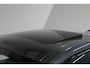 BMW 1-Serie M135i xDrive High Executive Edition / Orig. Nederlands / Panoramadak / Stoelverwarming / Apple Carplay - Android Auto / Ambienteverlichting / HUD / Achteruitrijcamera / Cruise Control / 19'' LMV / Spiegel-pakket / LED koplampen / Lederen bekleding
