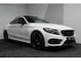 Mercedes-Benz C-klasse Coupé 200 AMG Line Night Edition / Panoramadak / Apple Carplay - Android Auto / Stoelverwarming / 19'' LMV / Navigatie / Cruise Control / Night Pakket / LED koplampen / Agility Control
