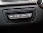 Renault Captur 1.6 E-Tech Plug-in Hybrid 160 Intens | Parkeersensoren voor en achter | Climate control | Navigatie | Achteruitrijcamera |