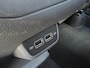 Volkswagen T-Cross 1.5 TSI Style Automaat | Climate Control | Trekhaak | All Season Banden | Apple Carplay |