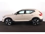 Volvo EX40 Extended Range Plus 82 kWh - IntelliSafe Assist & Surround - Harman/Kardon audio - Parkeercamera achter - Verwarmde voorstoelen & stuur - Parkeersensoren voor & achter - Draadloze tel. lader - Warmtepomp - Inklapbare trekhaak - 19' LMV