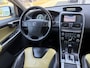 Volvo XC60 3.0 T6 AWD Momentum 4X4 Automaat 320 PK. Onverwoestbare auto met slechts 151.000 KM !!! Alle keuringen toegestaan !!