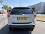 Volvo XC60 3.0 T6 AWD Momentum 4X4 Automaat 320 PK. Onverwoestbare auto met slechts 151.000 KM !!! Alle keuringen toegestaan !!
