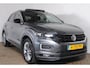 Volkswagen T-Roc 1.5 TSI Sport BnsR-Line | Carplay | Pano | Trekhaak |
