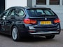 BMW 3-Serie Touring 320i Luxury
