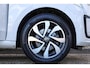Volkswagen Up! 1.0 65pk | Cruise Control | Parkeersensoren | Achteruitrijcamera | DAB