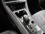 Lexus LBX Cool 2WD | Tech Pack | Memory Seat | Stoel+stuurverwarming | Blind Spot Monitor | Parkeersensoren voor+achter | Elektrische achterklep | Draadloze telefoonlader |