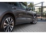 Volvo V60 Cross Country 2.0 B5 AWD Pro , Trekhaak, Stoel/stuurverwarming, Elektrisch verstelbare stoelen met geheugen,