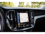 Volvo V60 Cross Country 2.0 B5 AWD Pro , Trekhaak, Stoel/stuurverwarming, Elektrisch verstelbare stoelen met geheugen,
