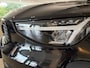 Volvo XC40 B4 Plus Black Edition | NIEUW | Schuif/-kanteldak | Harman Kardo