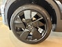 Volvo XC40 B4 Plus Black Edition | NIEUW | Schuif/-kanteldak | Harman Kardo