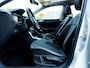 Volkswagen Polo 1.0 TSI Highline | R-Line | LED Koplampen | Origineel NL | Schuif/ Kantel Panorama Dak | Virtual Cockpit | Adaptieve Cruise Control | Climate Control | Privacy Glas | Mistlampen | Parkeersensoren |