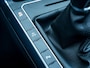 Volkswagen Polo 1.0 TSI Highline | R-Line | LED Koplampen | Origineel NL | Schuif/ Kantel Panorama Dak | Virtual Cockpit | Adaptieve Cruise Control | Climate Control | Privacy Glas | Mistlampen | Parkeersensoren |