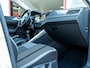 Volkswagen Polo 1.0 TSI Highline | R-Line | LED Koplampen | Origineel NL | Schuif/ Kantel Panorama Dak | Virtual Cockpit | Adaptieve Cruise Control | Climate Control | Privacy Glas | Mistlampen | Parkeersensoren |