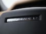 Land Rover Defender 110 2.0 P300e 110 X-Dynamic SE | Trekhaak | Premium Interior Pack | Black Exterior Pack | Cold Climate Pack | Caraway Windsor Leather |