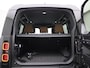 Land Rover Defender 110 2.0 P300e 110 X-Dynamic SE | Trekhaak | Premium Interior Pack | Black Exterior Pack | Cold Climate Pack | Caraway Windsor Leather |