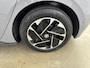 Volkswagen ID.3 Pro Business 59 kWh | SOH: 98,2% | Lage Kilometerstand | Navigatie | Cruise Control | PDC Voor & Achter | Camera | Stoelverwarming Voor.