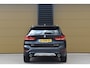 BMW X1 sDrive20i VDL Nedcar Edition * Achteruitrijcamera * panoramadak * Head-up * Dealeronderhouden * 1e eigenaar *