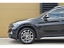 BMW X1 sDrive20i VDL Nedcar Edition * Achteruitrijcamera * panoramadak * Head-up * Dealeronderhouden * 1e eigenaar *