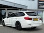 BMW 3-Serie Touring 320d EDE Corporate Lease Essential