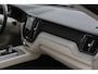 Volvo XC60 2.0 T6 Plug-in hybrid AWD Longe Range*Perfect Volvo Onderh.*Leder/Pano/Camera/Keyless Entry+Go/Elek. Klep/LED/DAB/Rijstrook/Parkeersens.V+A/18 inch LM*