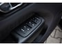Volvo XC60 2.0 T6 Plug-in hybrid AWD Plus Bright , Trekhaak, Apple Carplay, Stuur/stoelverwarming, Panoramadak, Cruise control