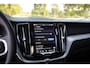 Volvo XC60 2.0 T6 Plug-in hybrid AWD Plus Bright , Trekhaak, Apple Carplay, Stuur/stoelverwarming, Panoramadak, Cruise control