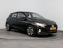 Hyundai i20 1.0 T-GDI COMFORT | NAVI via APPLE CARPLAY & ANDROID AUTO | CRUISE | AIRCO | CAMERA | PDC | 16'' LM VELGEN | BTW AUTO | FABRIEKSGARANTIE GELDIG T/M 12-2027! |