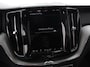 Volvo XC60 2.0 T6 Plug-in hybrid AWD Automaat Plus Dark DEMO ! Adaptieve cruise control Leder Navigatie Google Harman Kardon Panorama dak Lichtmetalen Velgen Dab Stoelverwarming Camera 360 Led Climate control Apple Carplay/ Android Auto