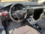 Volkswagen Passat 1.8 TSI Business Edition R Automaat | Climate control | Achteruitrij camera | Navigatie | Elektrisch Pakket | Afneembare Trekhaak | Ergo-Comfort stoel | Parkpilot | LM-Velgen | LED Verlichting