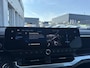 Jeep Compass Altitude EV 74kWh 213pk | MEGADEAL | SNEL LEVERBAAR | 2+6 JAAR GARANTIE* | 500KM WLTP | WARMTEPOMP | NAVI | APPLE CARPLAY / ANDROID AUTO | ELEKTR. A.KLEP| 360° CAMERA | DODEHOEKBEW. |