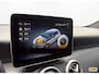 Mercedes-Benz A-klasse 160 Ambition PANORAMADAK LEDER AMG PAKKET