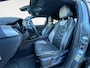 Toyota C-HR / C-HR+ 1.8 Hybrid Bi-Tone | Side Bars| Leer| Lichtmetalen velgen| Stoel verwarming| 4 seizoenbanden| Afneembare trekhaak| JBL speakers| BI-Tone uitvoering| Navigatie| Metalliclak