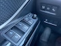 Toyota C-HR / C-HR+ 1.8 Hybrid Bi-Tone | Side Bars| Leer| Lichtmetalen velgen| Stoel verwarming| 4 seizoenbanden| Afneembare trekhaak| JBL speakers| BI-Tone uitvoering| Navigatie| Metalliclak
