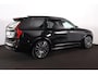 Volvo XC90 T8 Recharge AWD Ultra Black Edition - Panorama/schuifdak - IntelliSafe Assist & Surround - 360º Camera - Bowers & Wilkins audio - Adaptieve LED koplampen - Verwarmde voorstoelen, stuur & achterbank - Parkeersensoren voor & achter - Elektr. bedienb. voorstoelen met geheugen - Geventileerde voorstoelen - Head up display - Draadloze tel. lader - Extra getint glas - Inklapbare trekhaak - 22' LMV