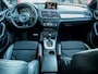 Audi Q3 1.4 TFSI CoD Sport S Line Edition | 3x S-Line | Trekhaak (wegklapbaar) | LED Koplampen | Stoelverwarming | Elektrische Kofferklep | Climate Control | Cruise Control | Parkeersensoren | Daytona Metallic Lak | 18'' Lichtmetalen Velgen |