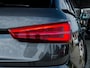 Audi Q3 1.4 TFSI CoD Sport S Line Edition | 3x S-Line | Trekhaak (wegklapbaar) | LED Koplampen | Stoelverwarming | Elektrische Kofferklep | Climate Control | Cruise Control | Parkeersensoren | Daytona Metallic Lak | 18'' Lichtmetalen Velgen |