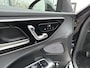 Mercedes-Benz C-klasse 300e AMG Estate // Trekhaak // Panoramadak // Distronic // 360 Camera // Memory // Sfeerverlichting