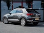 Volkswagen T-Roc 1.5 TSI Style | Trekhaak | Origineel NL | 2e Eigenaar | LED Koplampen | Keyless Entry | Adaptieve Cruise Control | Virtual Cockpit | Climate Control | Privacy Glas | Metallic Lak | DAB+ Radio | Regensensor |