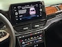 Volkswagen T-Roc 1.5 TSI R-Line Edition Facelift | Led | Camera | Stoelverwarming | Pano