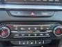 Kia Ceed Sportswagon 1.0 T-GDi DynamicPlusLine | Apple Carplay / Android Auto | Navigatiesysteem | Stoel + Stuurverwarming | Licht + Regensensor | Parkeersensoren Voor + Achter | Camera Achter | Elektrisch Bedienbare Achterklep | Cruise Control | Rijstrooksensor + Correctie