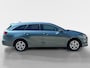 Kia Ceed Sportswagon 1.0 T-GDi DynamicPlusLine | Apple Carplay / Android Auto | Navigatiesysteem | Stoel + Stuurverwarming | Licht + Regensensor | Parkeersensoren Voor + Achter | Camera Achter | Elektrisch Bedienbare Achterklep | Cruise Control | Rijstrooksensor + Correctie