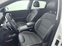Kia Niro EV e-Niro DYNAMICPLUSLINE 64 kWh | WLTP 481 KM! GROTE BATTERIJ | 3 FASE | CAMERA | APPLE CARPLAY & ANDROID AUTO | 1e EIGENAAR | ORIGINELE NEDERLANDSE AUTO | NAVI | CLIMA | CRUISE | OPEN DAK | STUUR- & STOELVERWARMING | HALF LEDER | 17'' LM VELGEN | FABRIEKSGARANTIE GELDIG T/M 6-2030! | PRIVACY GLASS |