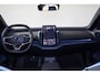 Volvo EX30 EX30 P5 Extended Range Plus Europa - Climate Pack - Parkeercamera achter - Elektr. bedienb. voorstoelen - Extra getint glas - 20' LMV