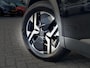 Peugeot 2008 GT Pack 1.2 Turbo 130pk EAT8 | SCHUIF/KANTELDAK | ALCANTARA | STOELVERW. | 360° CAMERA | GRIPCONTROL | ALL-SEASON BANDEN | NAVI | APPLE CARPLAY / ANDROID AUTO | STOELMASSAGE |