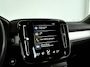 Volvo XC40 T4 Recharge R-Design Expression | Parkeercamera | Stoel- en stuurverwarming | Cruise control | Trekhaak